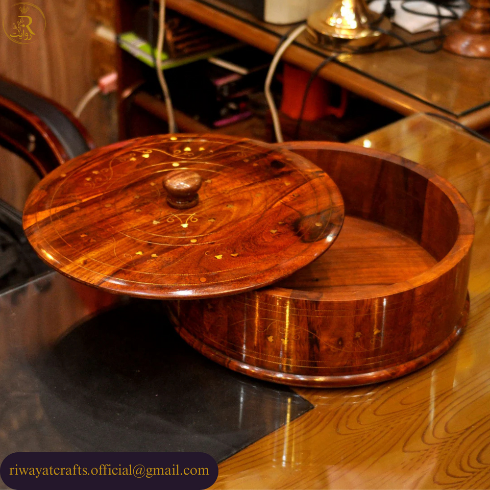 Deal-5 | Handcrafted Wooden Hotpot (Without Steel Bowl) + Lightweight Tray Set of 3 + Wooden Roti Maker